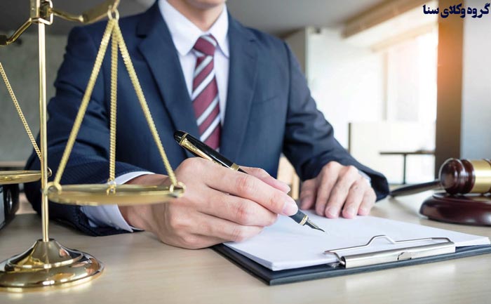 تعهدات وکیل