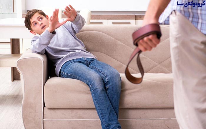ضرب و شتم توسط پدر